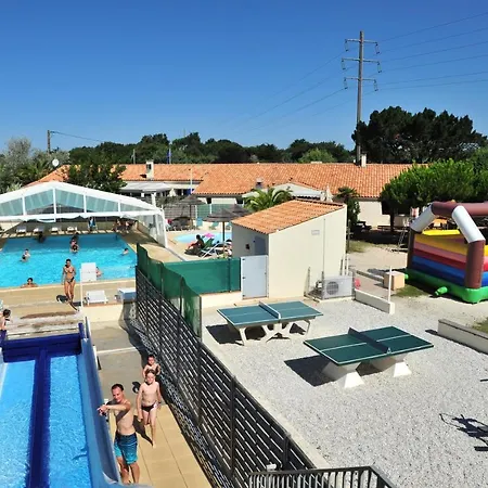 Κάμπινγκ Camping Aqua 3 Masses 3*